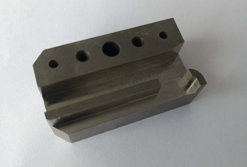 CNC Machinning och EDM Base Block